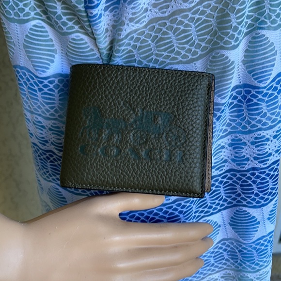 Coach 3-in-1 wallet in Colorblock w/ Horse & Carri - Picture 8 of 16